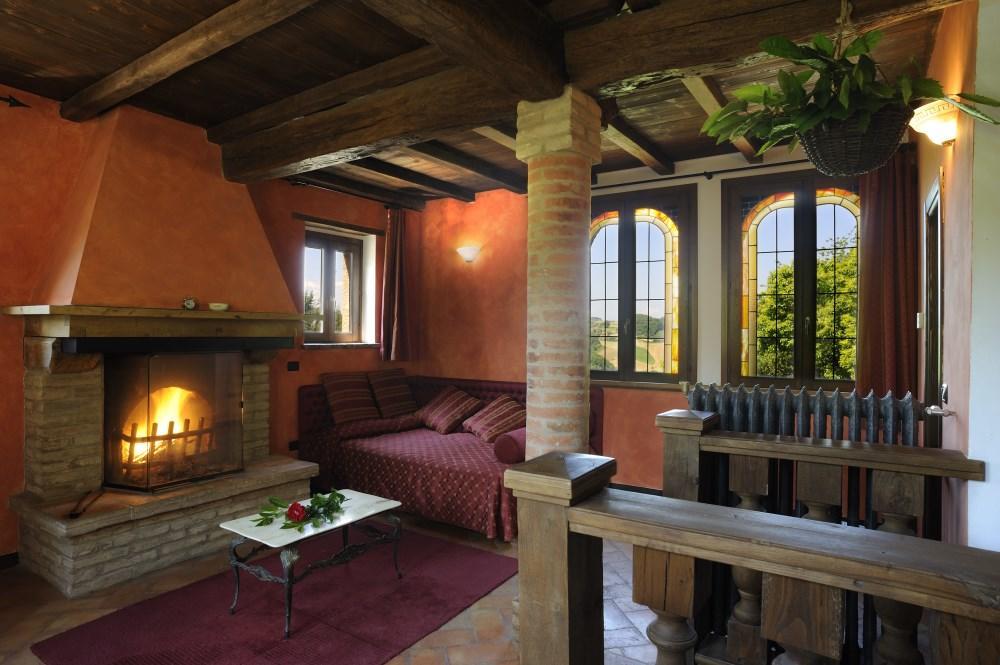 Agriturismo La Fenice Tole Екстер'єр фото