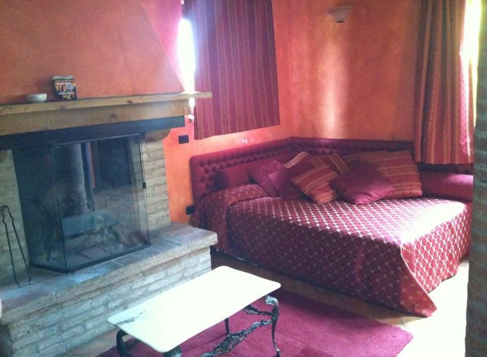 Agriturismo La Fenice Tole Екстер'єр фото